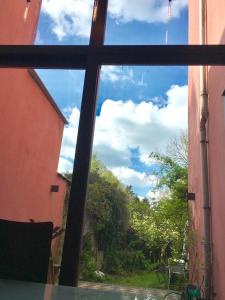 Fotografie z fotogalerie ubytování Rez/duplex 3 ch et jardin v Bruselu