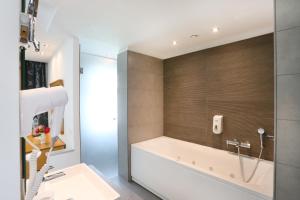 Koupelna v ubytování SENTIDO Apollo Palace