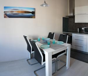 Kuchyň nebo kuchyňský kout v ubytování Apartment Třída Míru