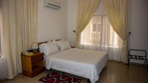 Gallery image of His Majesty's Hotel and Apartments in Accra