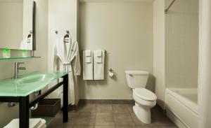 Kopalnica v nastanitvi Imperia Hotel & Suites Saint-Eustache