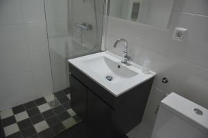 Een badkamer bij Hotel aan de Linge