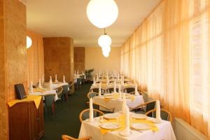 Restaurace v ubytování Hotel Mures