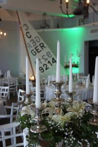 Restaurace v ubytování Der LeuchtTurm-Gastro GmbH + 37 fotografií
