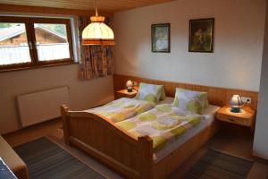 Llit o llits en una habitació de Ferienwohnung Gapp