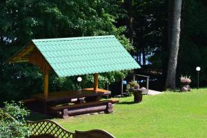 Zahrada ubytování Holiday Home Dālderi
