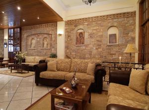 Hermes Delphi Hotel的休息区