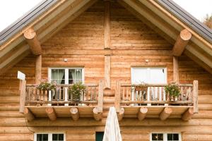 Balkón nebo terasa v ubytování Chalet le Dorf