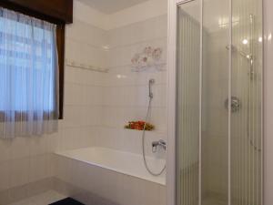 Ένα μπάνιο στο Appartamento Panorama Bormio