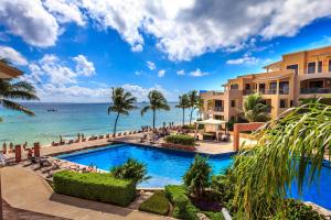 a view of the ocean from the resort at El Faro Oceanfront Apartments by BVR in Playa del Carmen