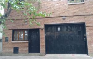 Afbeelding uit fotogalerij van Apartamentos Willy - en Zona Residencial con Estacionamiento in Mendoza