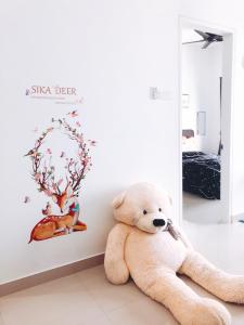 サイバージャヤにあるDeerSoho-Cyberjaya,fit 6pax,Netflix providedの大熊