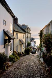 The building where the inn is located 