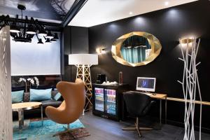 Imagem da galeria de Hôtel Montparnasse Saint Germain em Paris