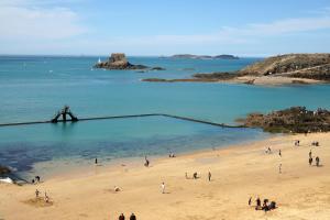 B&B Hotel Saint Malo Sud
