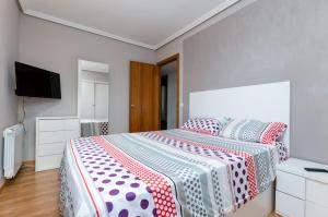 Posteľ alebo postele v izbe v ubytovaní Cala Bona Calm & Beach