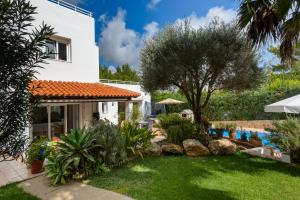 Gallery image of Villa Blanca Santa Eulalia in Santa Eularia des Riu