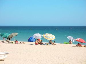 Beach sa o malapit sa holiday home