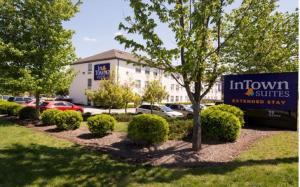 Zdjęcie z galerii obiektu InTown Suites Extended Stay Greensboro NC - Airport w mieście Greensboro