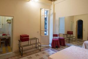 A seating area at ERCTA