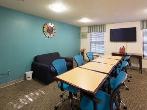 Møde- og/eller konferencelokalet på InTown Suites Extended Stay Anderson SC - Clemson University