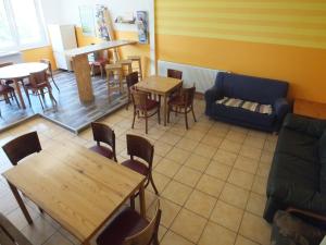 Posezení v ubytování Max Hostel