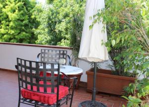 Aed väljaspool majutusasutust B&B Via Roma