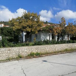 Gallery image of Holiday Home Gianna in Miholašćica