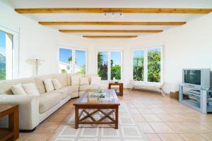 A seating area at Casa Rio