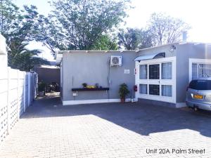 Gallery image of Bateleur Self Catering cc in Windhoek