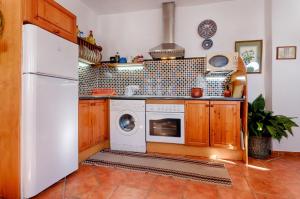 Kuchnia lub aneks kuchenny w obiekcie Casa Almona SpainSunRentals 1131