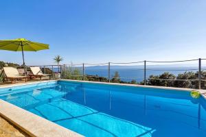 Bazén v ubytování Holiday home Colla nebo v jeho okolí