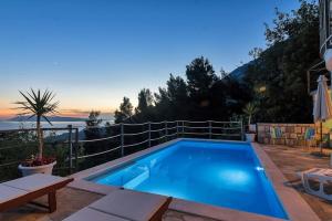 Bazén v ubytování Holiday home Colla nebo v jeho okolí