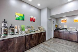 Φαγητό σε αυτό το πανδοχείο ή κάπου εκεί κοντά