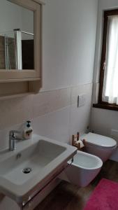 Gallery image of Casa Vacanza Malcesine in Malcesine +49 photos