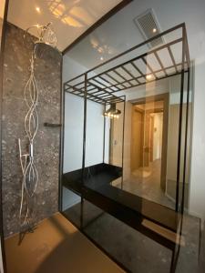 Koupelna v ubytování MYHOME 75 Premium Luxury B&B + 37 fotografií