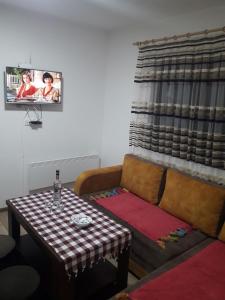 Ruang duduk di Apartmani Nikola u vili Semeteš