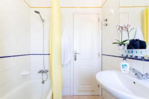 Koupelna v ubytování Vivienda vacacional La Laguna Deluxe 9 + 23 fotografií