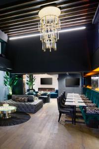 The Kindler Hotel的休息区