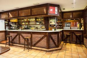 Φωτογραφία από το άλμπουμ του Hotel Restaurante De Torres σε Felechosa