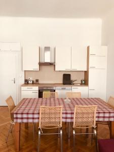 Η κουζίνα ή μικρή κουζίνα στο Old Citycenter Appartment