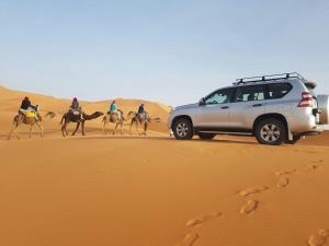 Foto da galeria de Desert Queen Camp ( typical luxury) em Merzouga