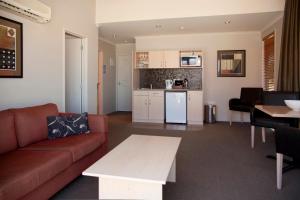 Η κουζίνα ή μικρή κουζίνα στο Beechtree Motel
