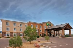 a rendering of a hotel with a parking lot at Holiday Inn Express Sierra Vista, an IHG Hotel in Sierra Vista