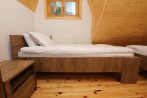 Postel nebo postele na pokoji v ubytování Tara Cottage