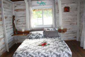 Krevet ili kreveti u jedinici u okviru objekta El Toucan Loco Floating Lodges