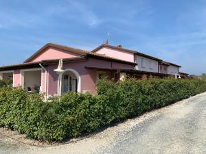 The building in which az apartmanhoteleket is located