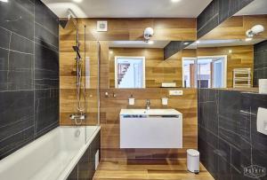 Kúpeľňa v ubytovaní 3D WYGODA Apartamenty + 29 fotografií