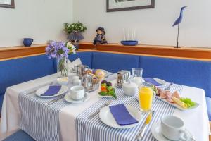 Fotografie z fotogalerie ubytování Hotel Am See v destinaci Baabe + 32 fotografií