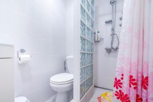 A bathroom at 053 La Mata Dunes - Alicante Real Estate Még 30 kép